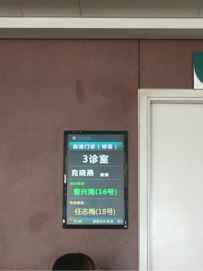114345be3l2zefcmp4mlrc.jpg