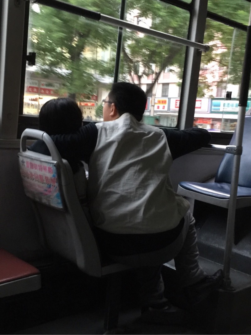 090328zkrk353qqz5qjtq5.jpg