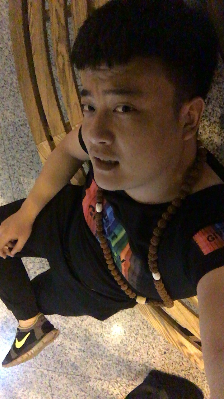 155718np0zy5q32pp7o8qs.jpg