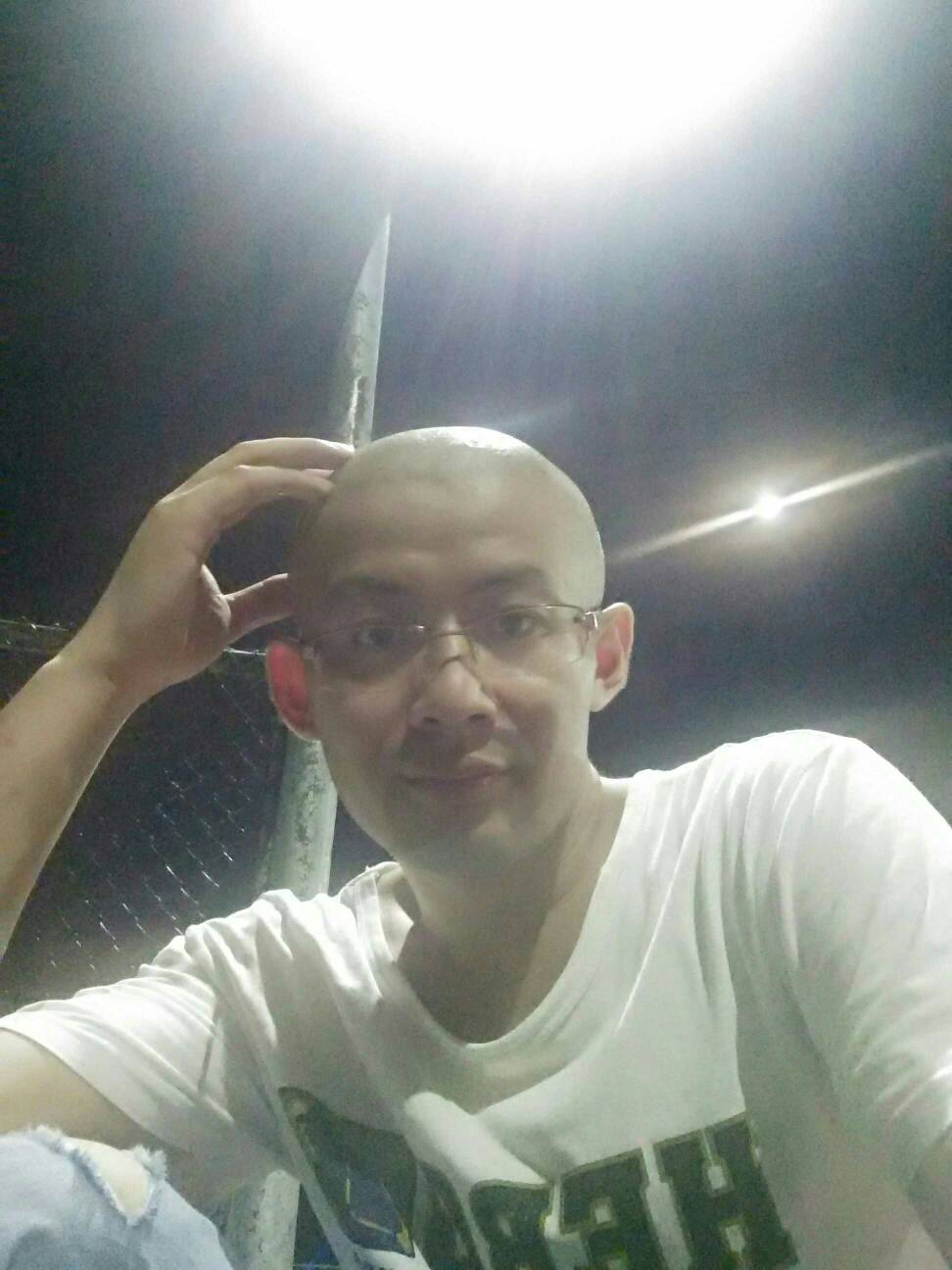 145420gzhkdwccu16hhz3h.jpg
