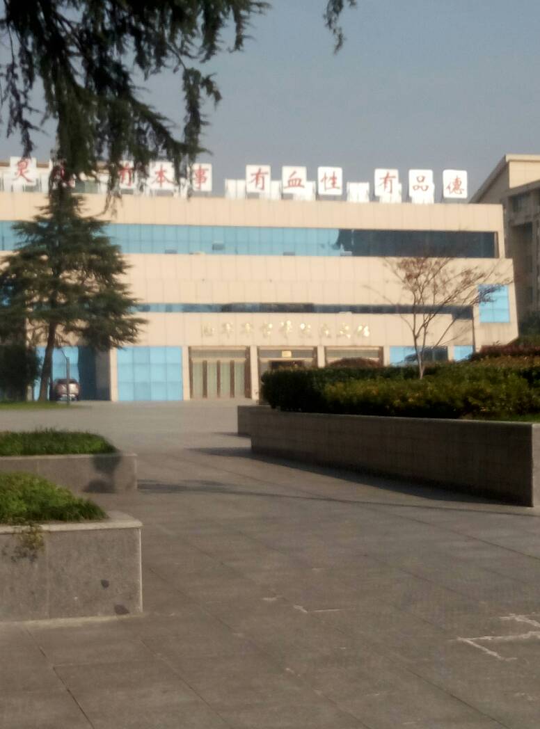 103036xuk99i9igojiazg1.jpg