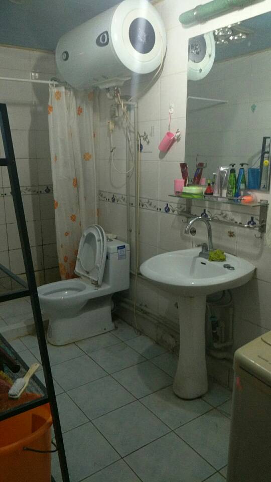 103056lrlggrrseh4hgh48.jpg