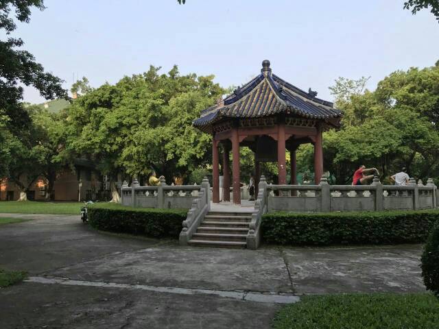 120310plwp5lix3iw7x7wp.jpg