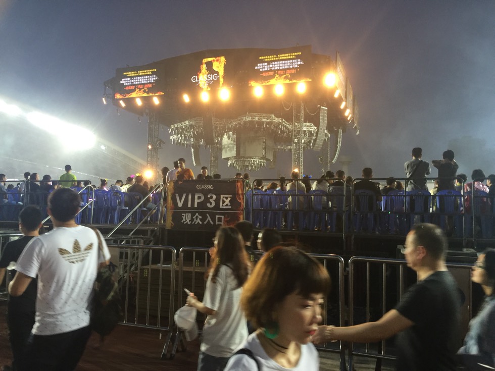 001400ejx79upgupq711fd.jpg