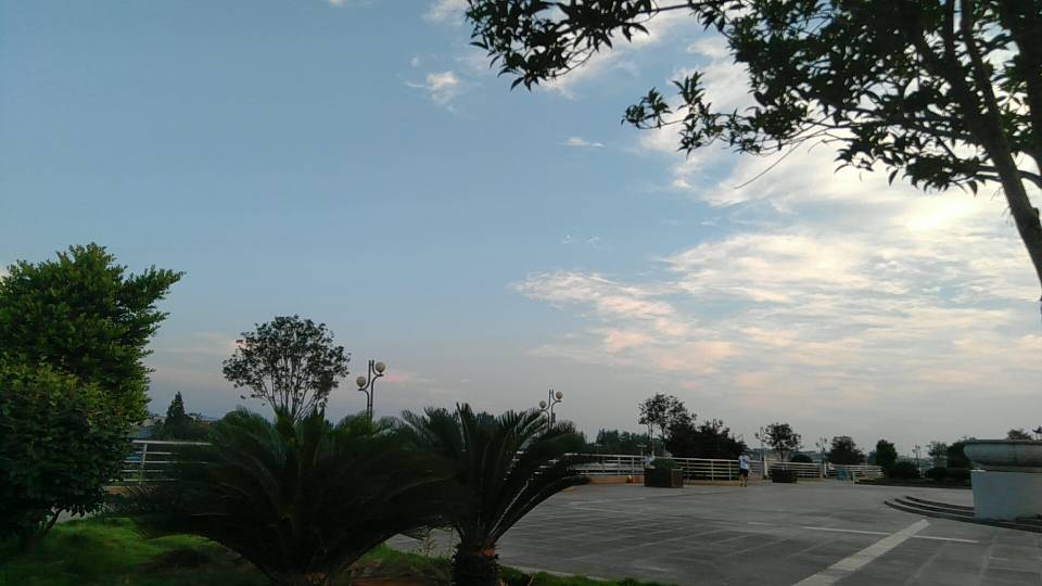 211759unoh4n10nqbbbybc.jpg