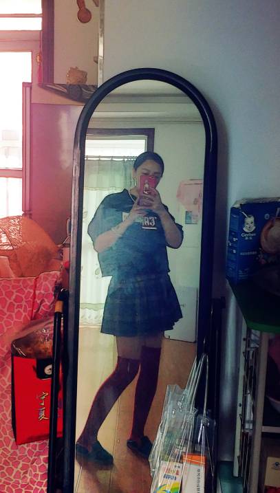 123416m61gz09e00i0xr11.jpg