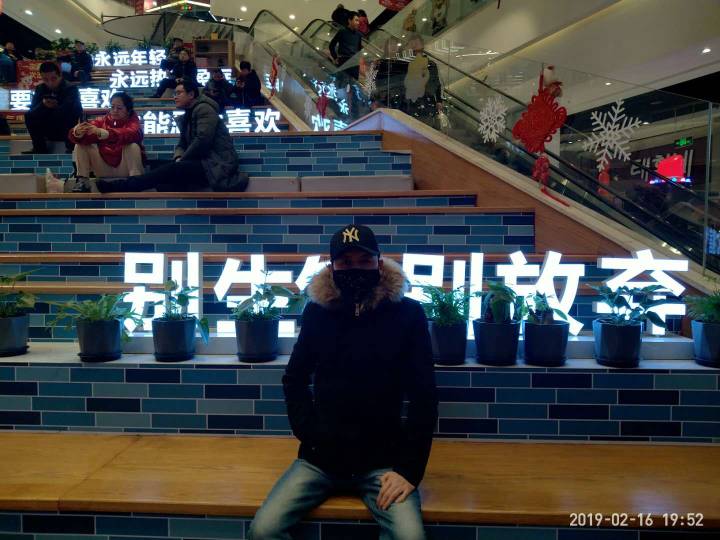 092709k21ii8ttthhyhyzi.jpg