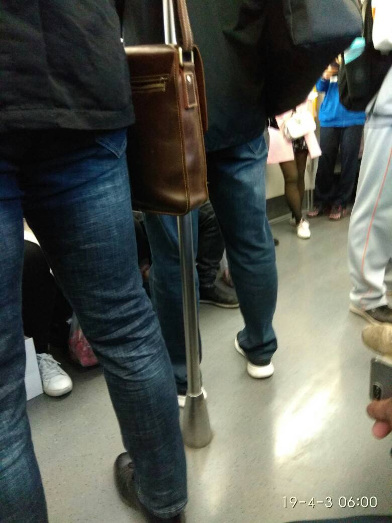 060049ytboldnczki7cnnl.jpg