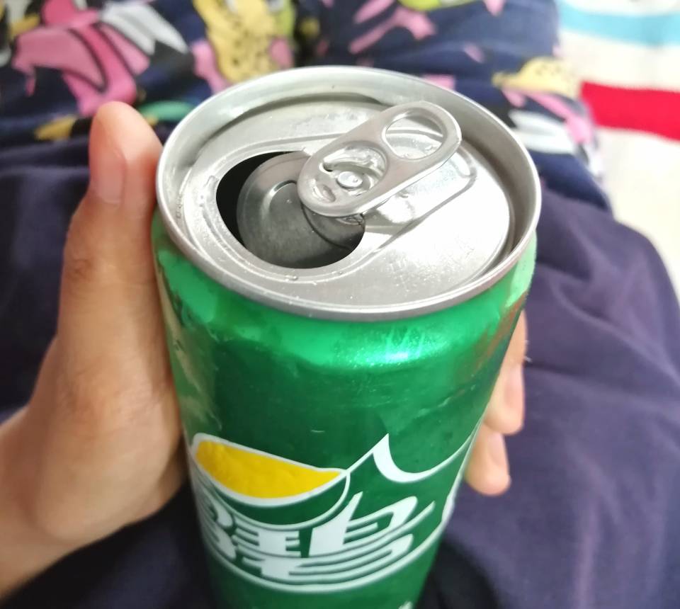150549xey89hl8y988vzz0.jpg