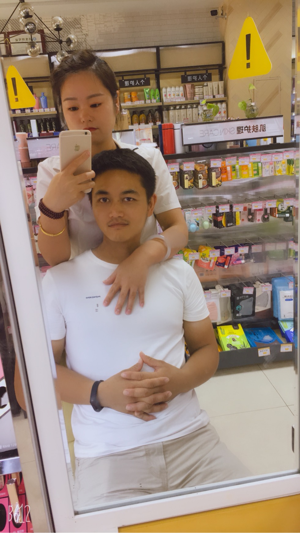 202027b8u9e78re77he753.jpg