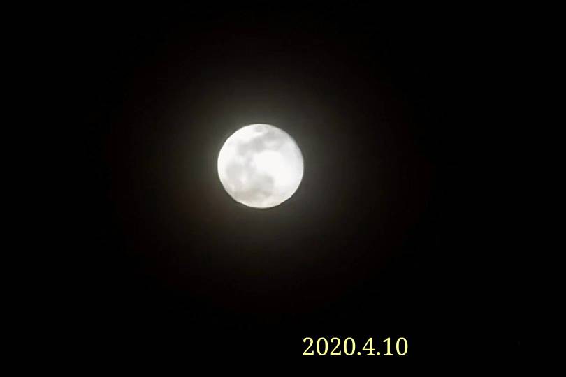 210440qvduv40sm746sp6f.jpg