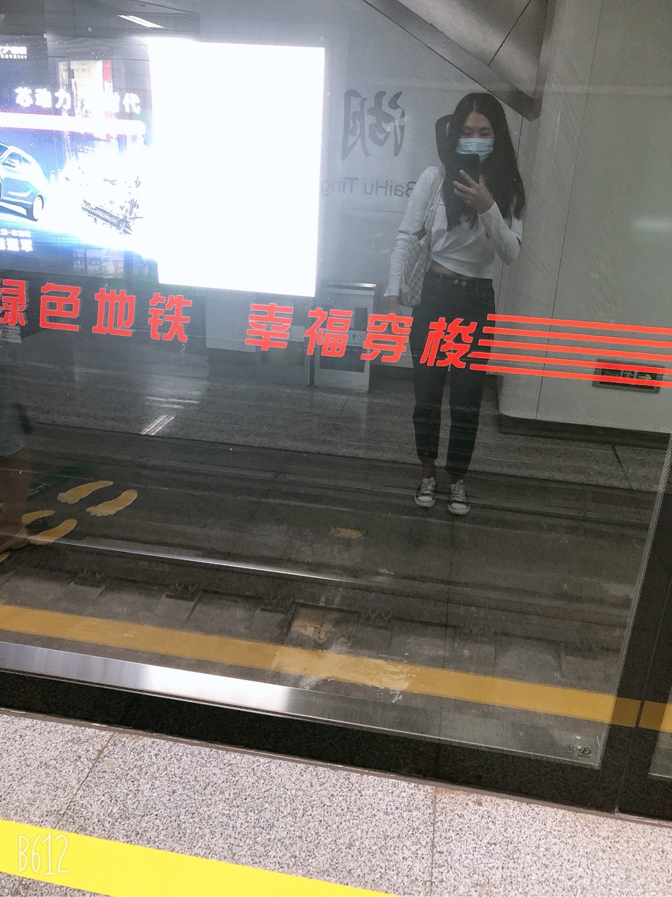 205525zpw995wwx03890q8.jpg