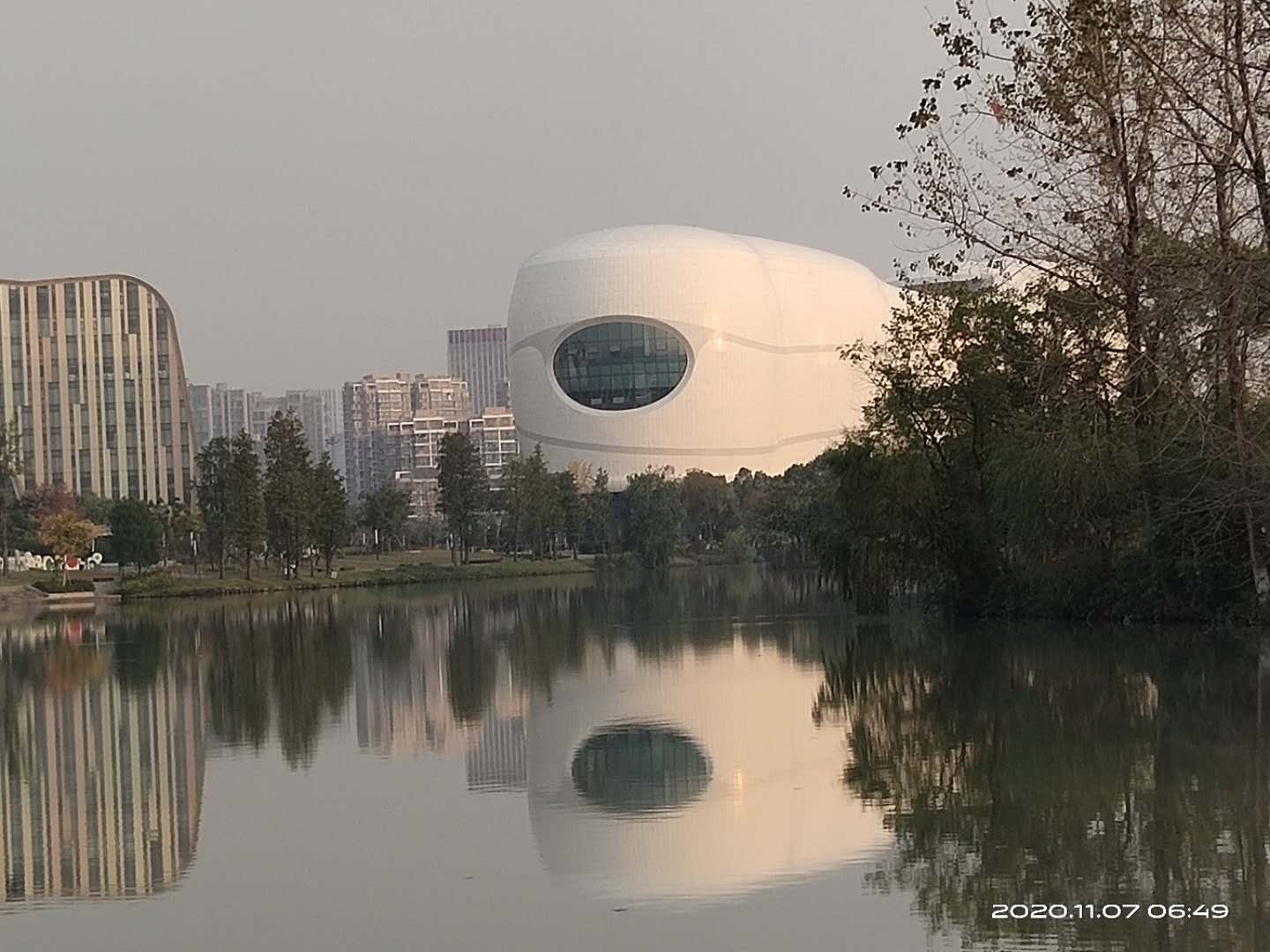 微信图片_20201107101315.jpg